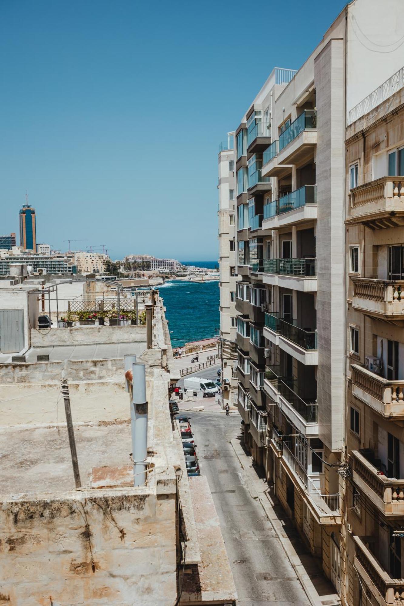 Hostel 94 Sliema Buitenkant foto